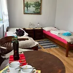 J&t Wczasowe Homestay *