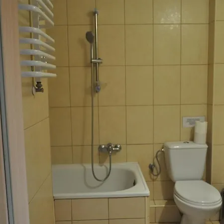 J&t Wczasowe كولوبرزيغ