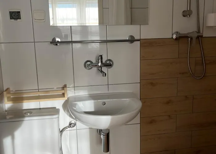 J&t Wczasowe 民宿 *